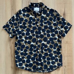 Denim and Flower Short Sleeve Button Up Polka Dot Shirt Medium Blue White Gold